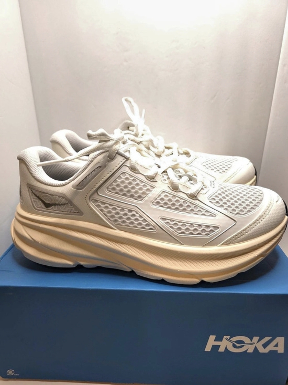 Hoka Clifton One9 Athletic Shoes White & Gray US 7.5M/8.5W